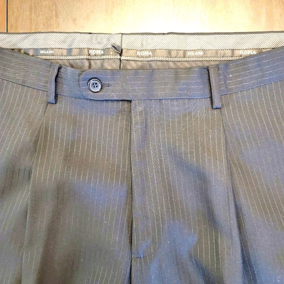 Lineage | Milan Tailored Made Suit | New York - Picture 16 of 16